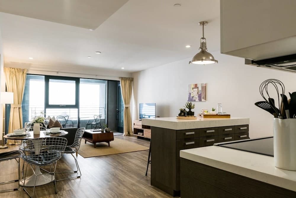 Amazing Spacious 2 bd 2 bath Apartment in Dtla 15
