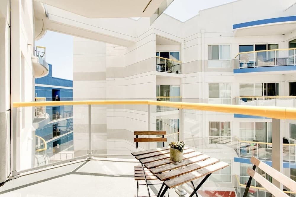Perfect for Venice & MDR w/ 6 Beds +pool/spa/gym 20