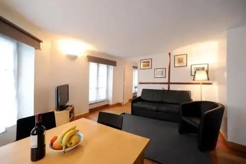 Apart of Paris - Le Marais - Bourg l'Abbé 5