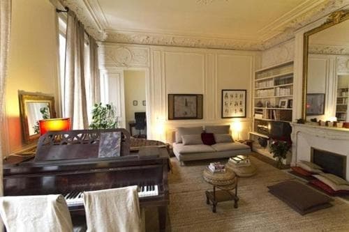 Large 2 Bedrooms Latin Quarter (338) 11