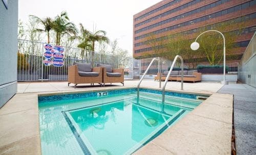 Fountain Suites 9