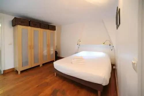 Apart of Paris - Le Marais - Bourg l'Abbé 1
