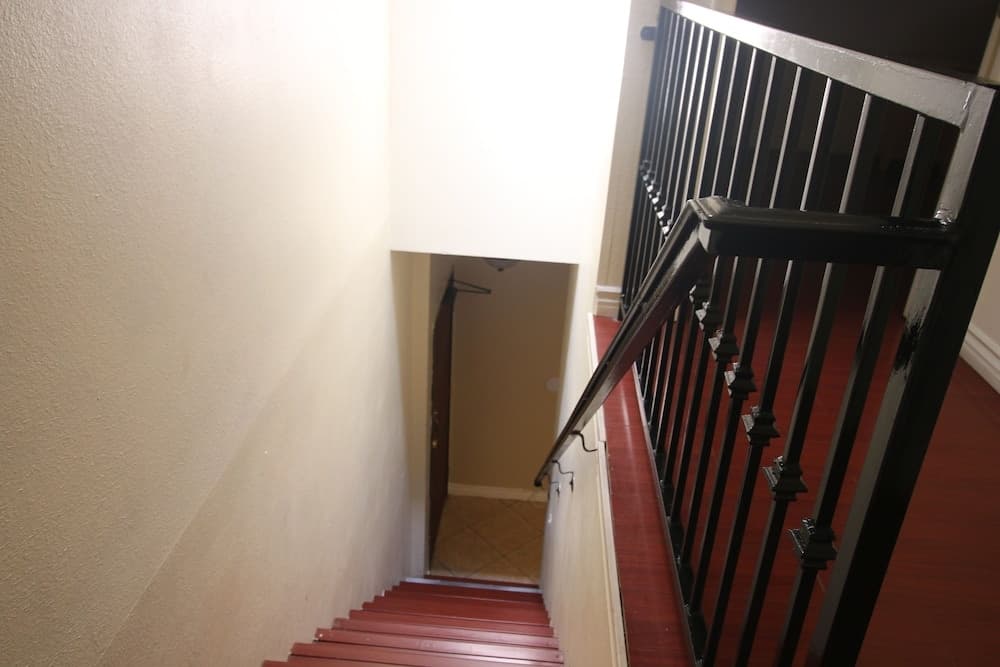 Gorgeous 2BD Apartment 11