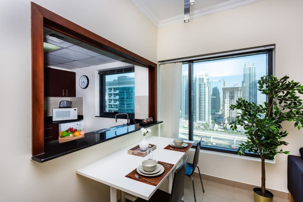 Modern and bright 1 BR apartment amazing views 4