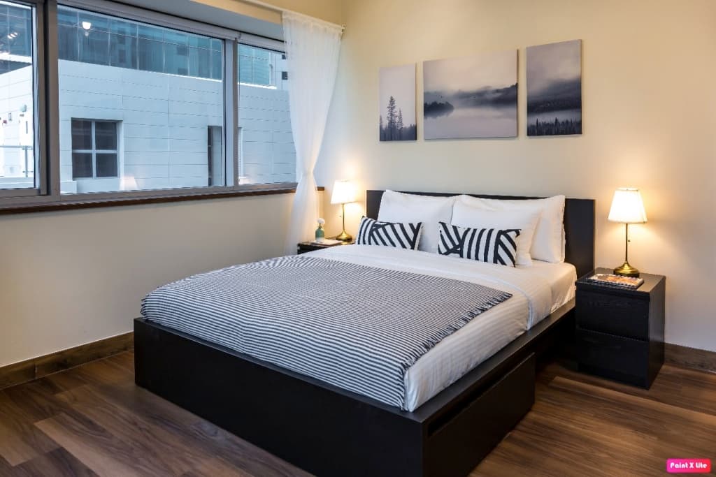 Spacious and cozy 1-bedroom apartment in Downtown 16