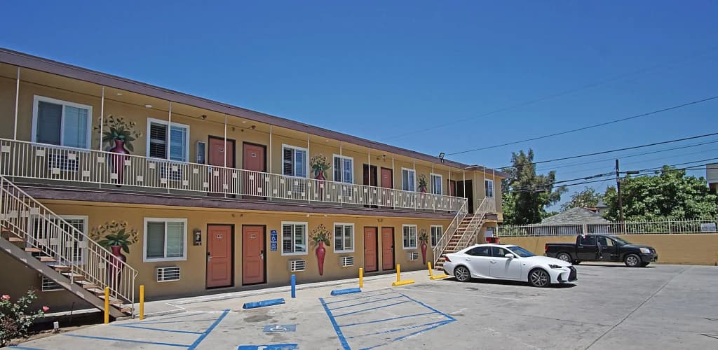 Rosa Bell Motel - Los Angeles 9