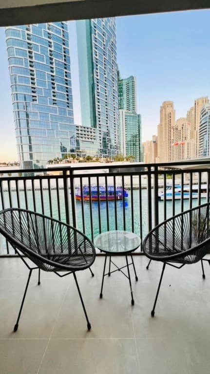 Luxury beach front apartment with balcony Dubai Marina 15