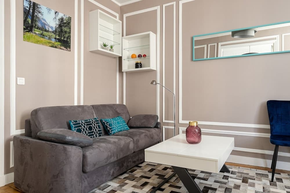 Eiffel Tower- Boucicaut Private Apartment 8
