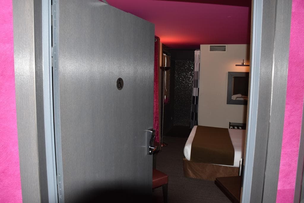 Hotel Aero 9