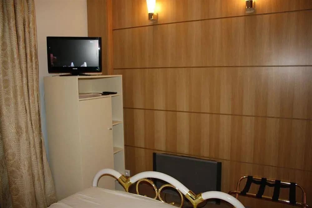 Studio Paris Saint Charles 12