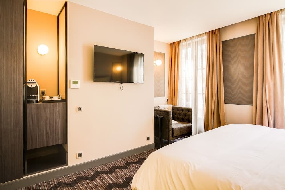 Mom’Art Hotel 8