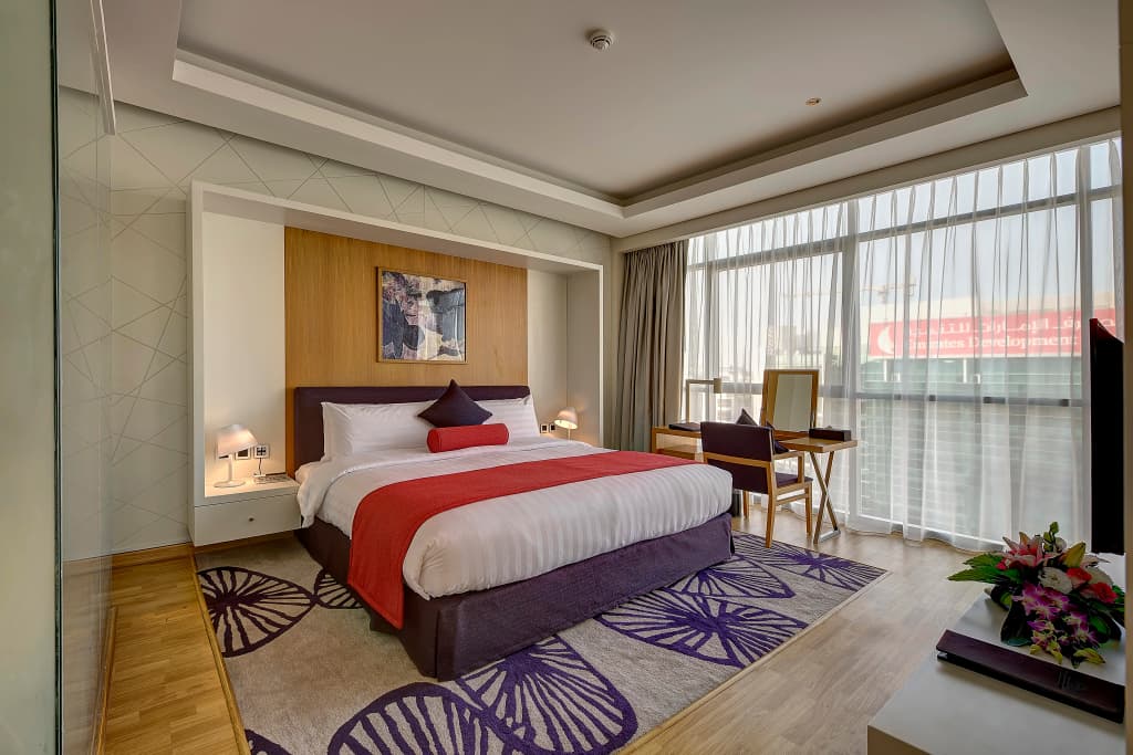 Royal Continental Hotel 5