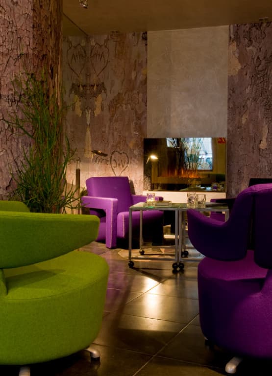 Apostrophe Hotel 8