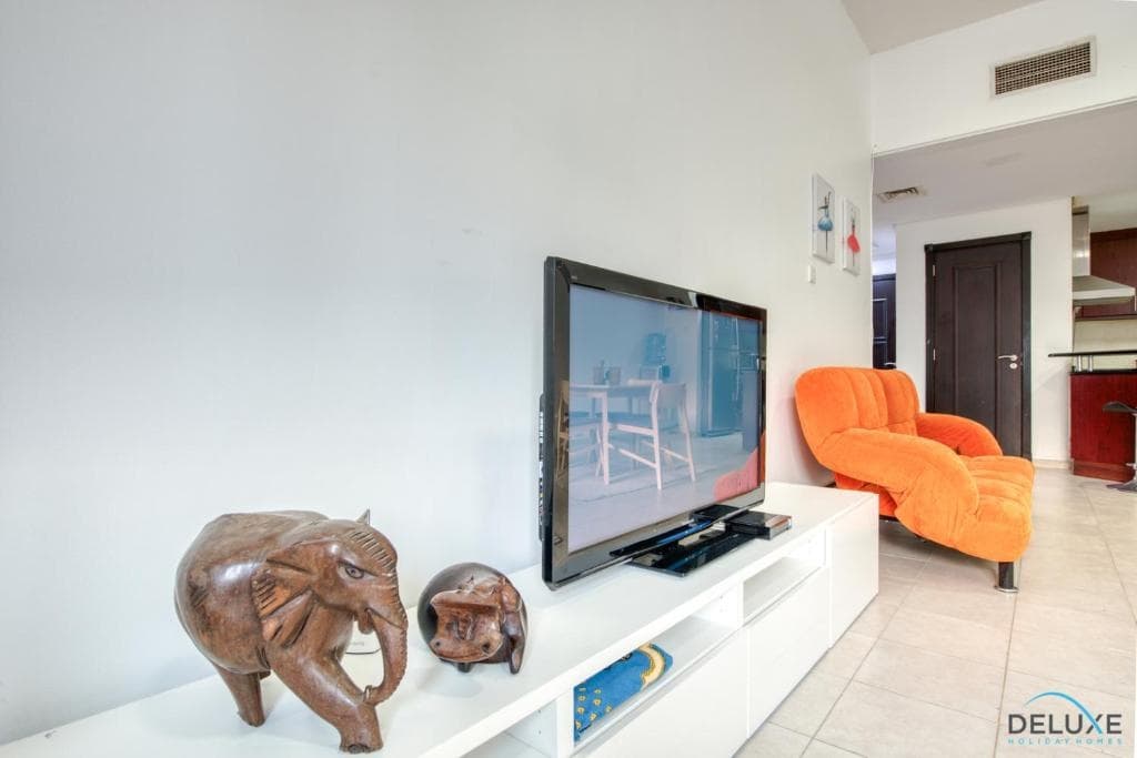 Restful 1BR at Mediterranean Discovery Gardens by Deluxe Holiday Homes 17