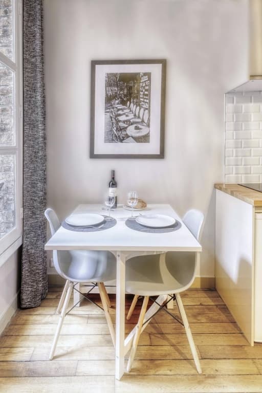 B 1631 - Louvre - Spacieux appartement 15