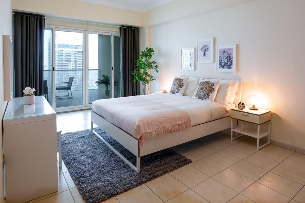 Lake views from 2 bedroom apartment in JLT 5