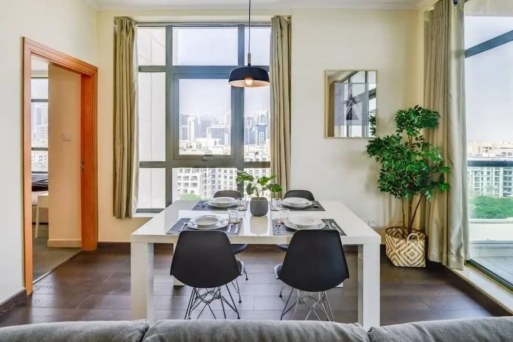 Retreat To a Hidden Gem at the Greens 11