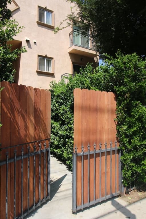 Gorgeous 2BD Apartment 2