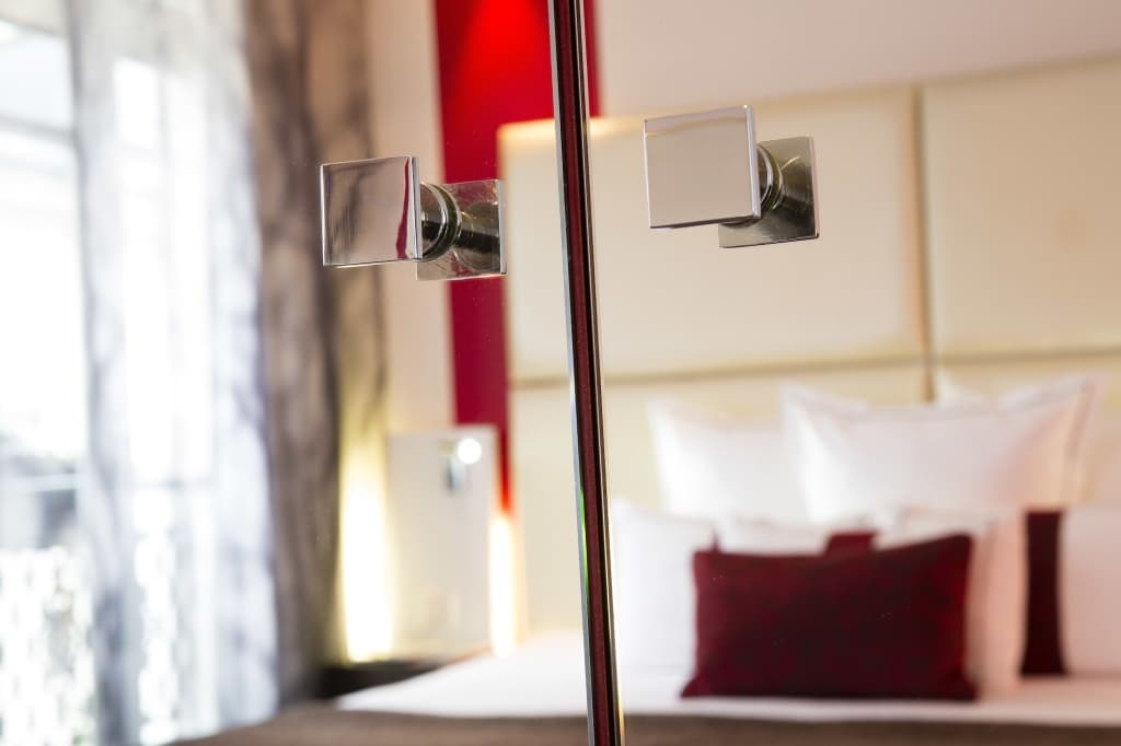 Grand Hotel Saint Michel 18