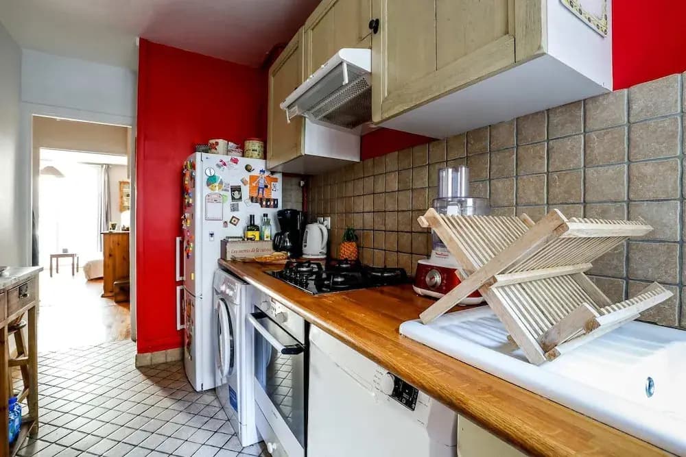 2 bedroom family apartment for 4 people by GuestReady 3