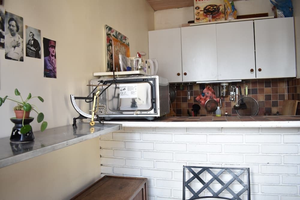 Cosy 1 Bedroom Apartment in 14th Paris 5