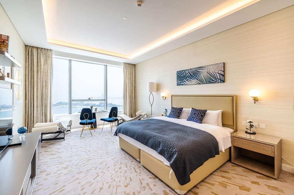 Sea Living High Floor 1 Bed Palm Tower 14