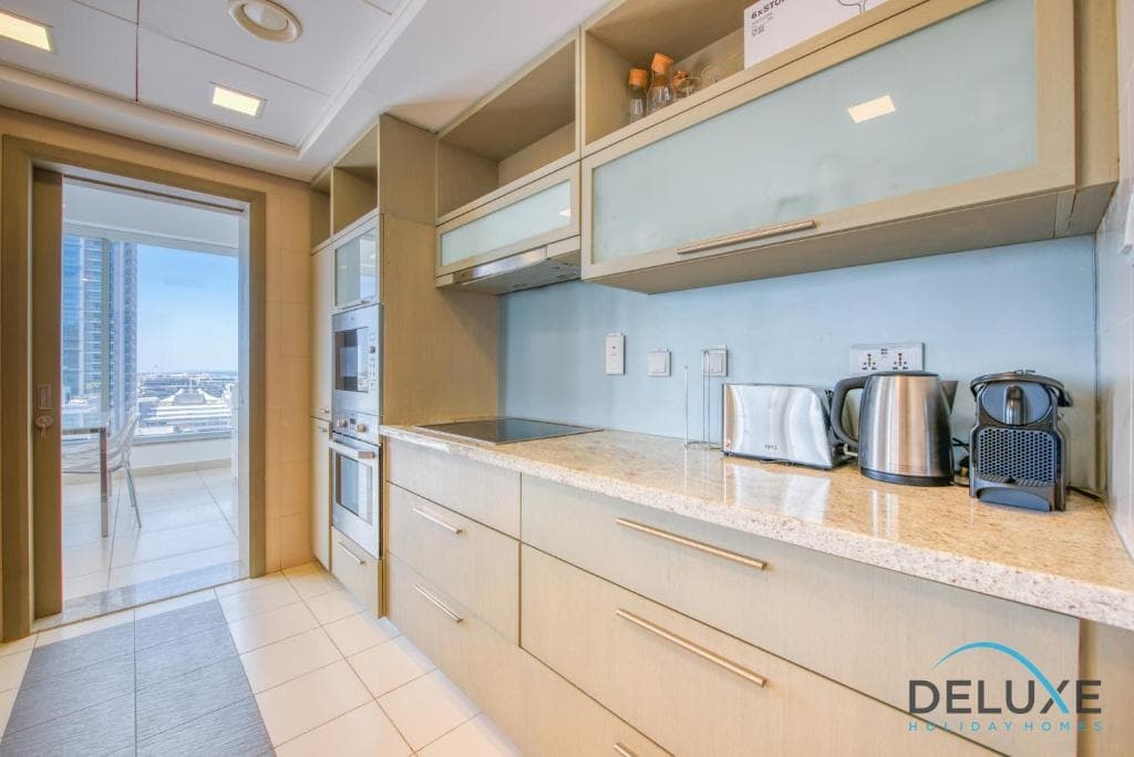One Bedroom Apartment in The Lofts Central, Downtown by Deluxe Holiday Homes 2