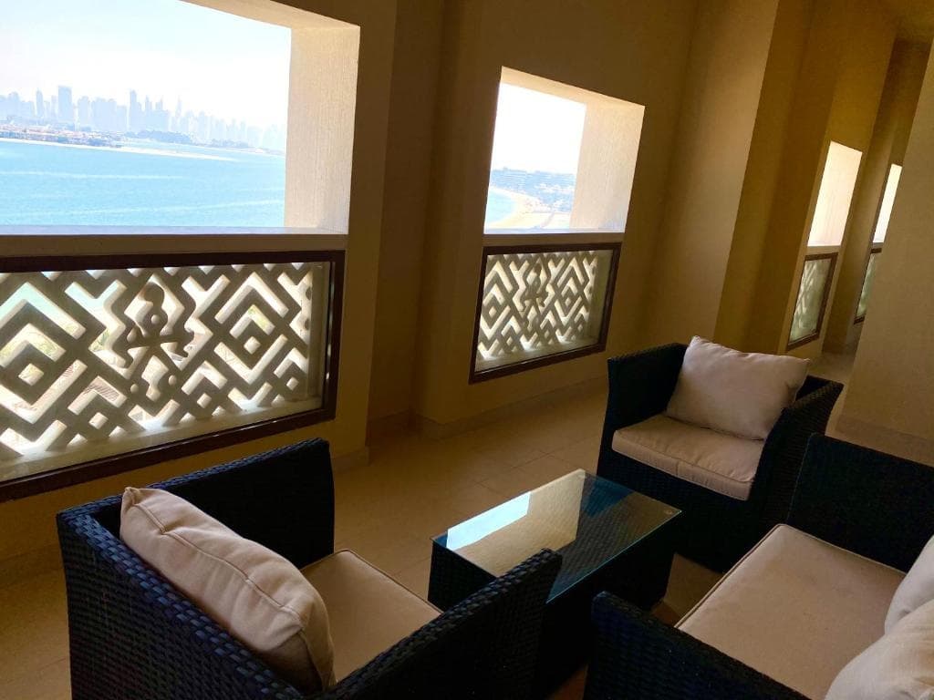 Spacious 4 bd and 2 bd apartments with amazing Sea view 12