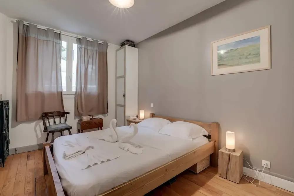 2 bedroom family apartment for 4 people by GuestReady 6