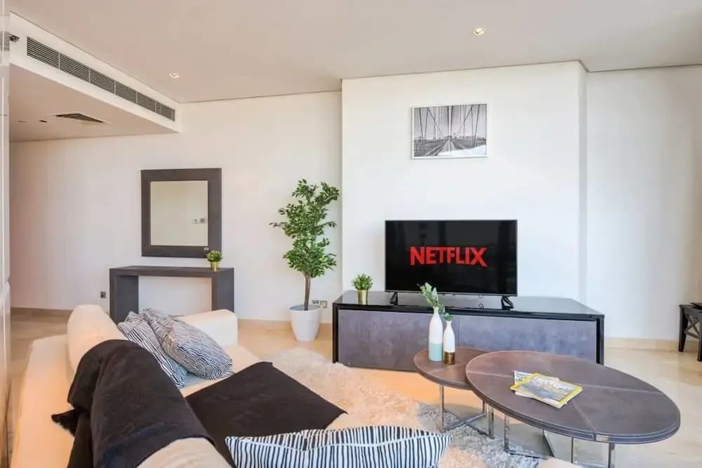 Luxury Apartment Steps Away From Everything 3