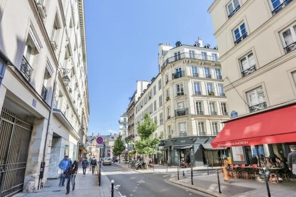 B 511 - Best deal in the center of Paris 6