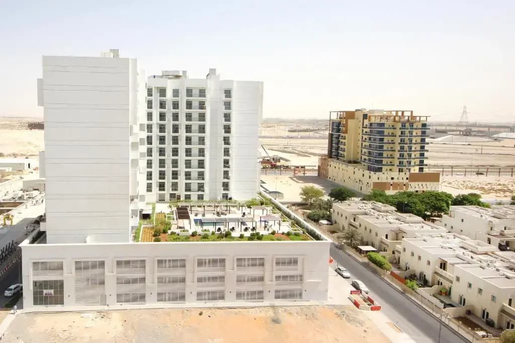 New Arabian Apartment Al Furjan 11