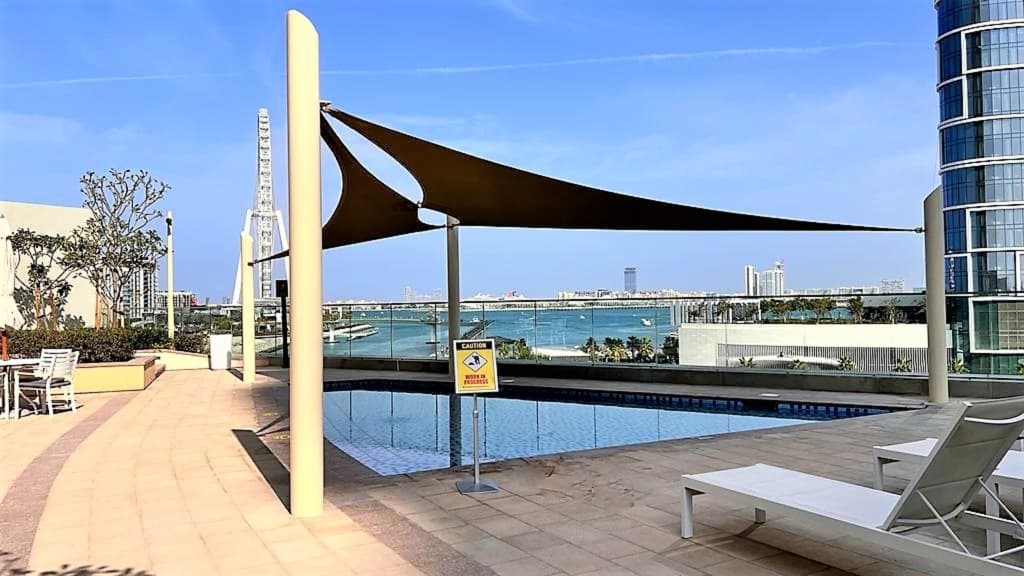 Luxury beach front apartment with balcony Dubai Marina 2