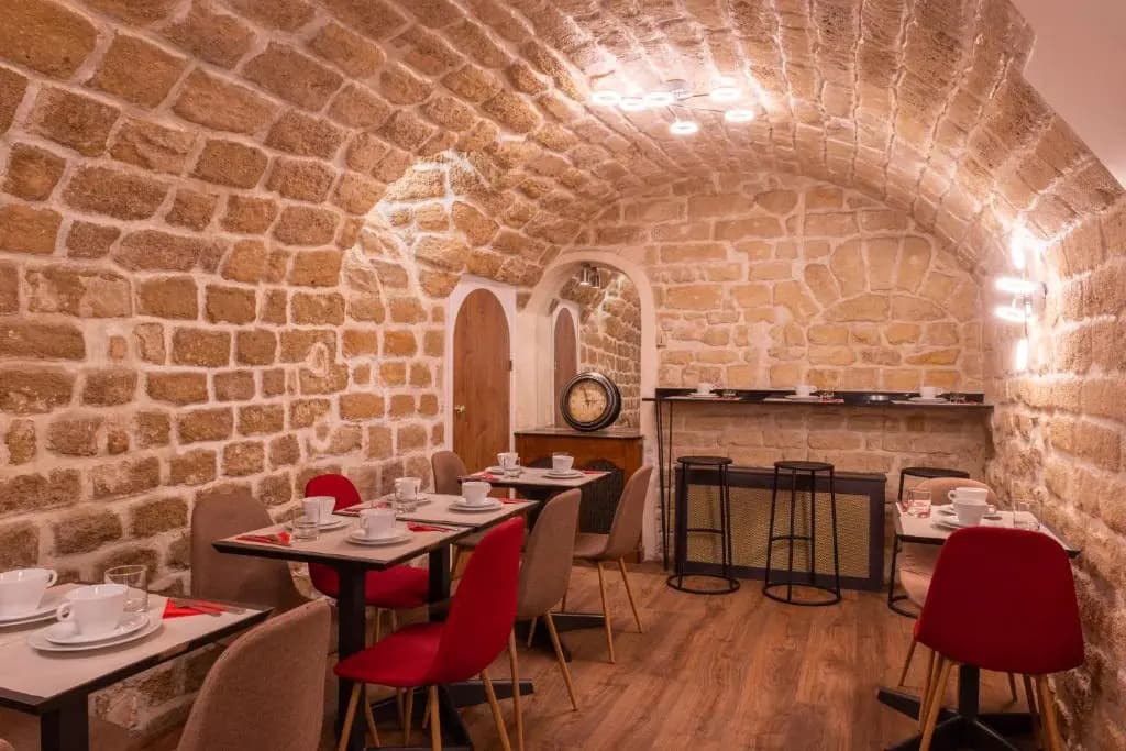 Hôtel Istria by Magna Arbor 20