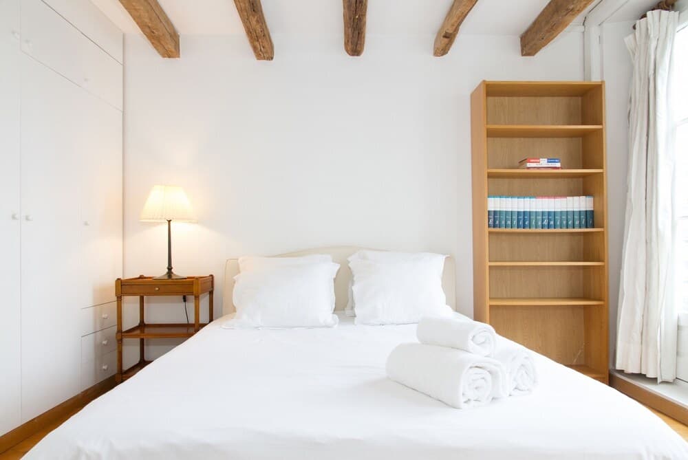 Odeon - Saint Germain Private Apartment 12
