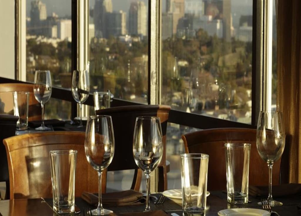 Hotel Angeleno 11