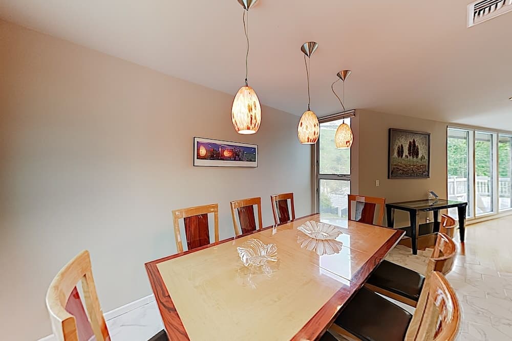 New Listing! Modern Canyon W/ Lush Patio 2 Bedroom Home 17
