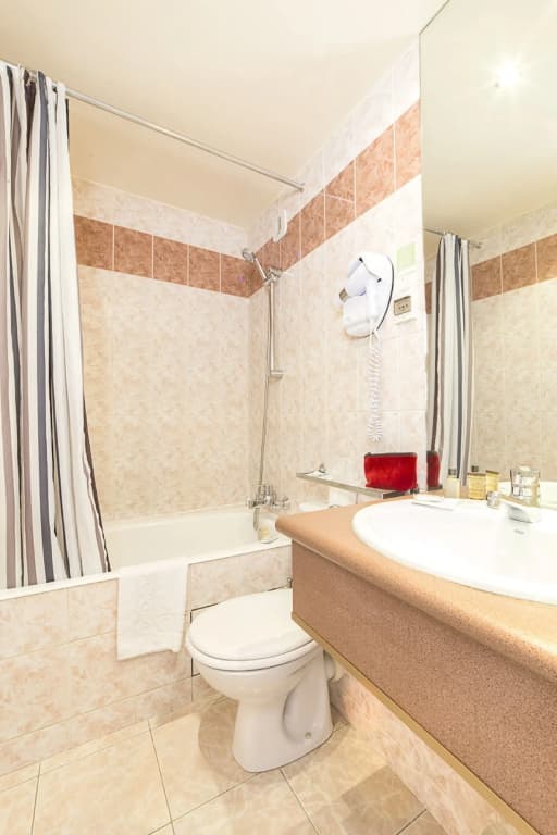 Hôtel Pierre Nicole 14