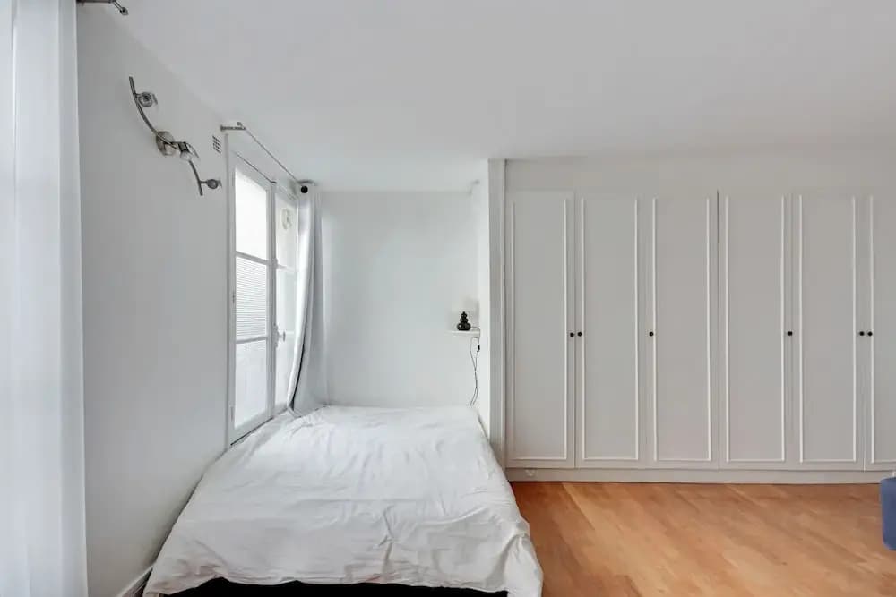 3 people apartment - Paris center by Weekome 1