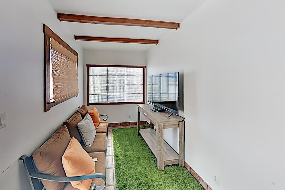 27h73179 2 Bedroom Duplex 17