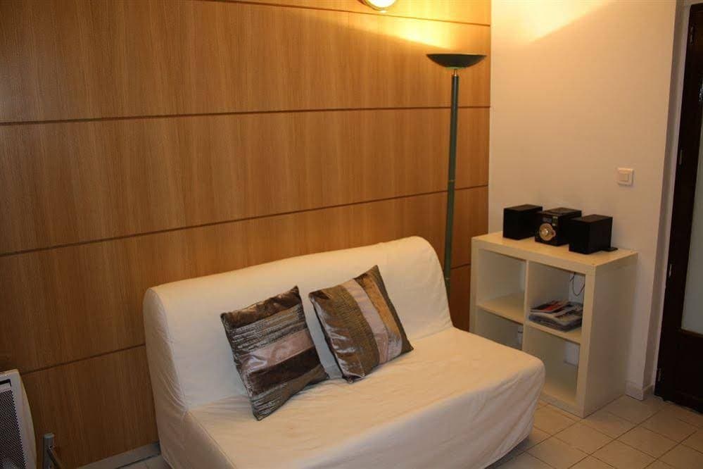 Studio Paris Saint Charles 8