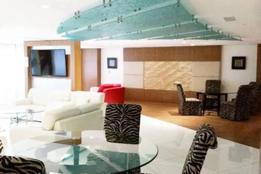 RH- Lake Terrace, Cluster D, JLT, 1BR near Metro 5