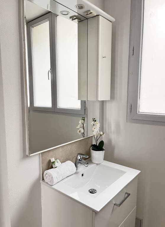 B 831 - Family Apartment - Montparnasse 18