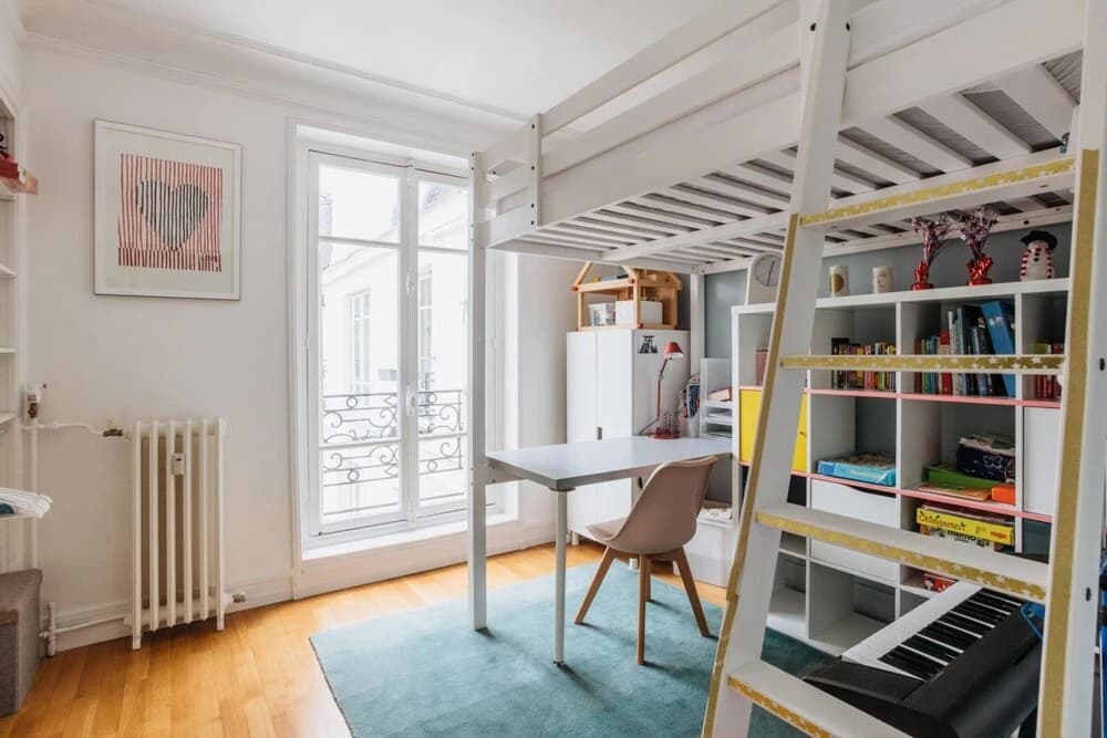 Beautiful apartment for 6 pax Near Eiffel Tower by GuestReady 1
