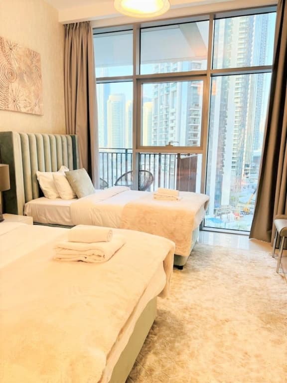 Luxurious Downtown Apt. with stunning views 17