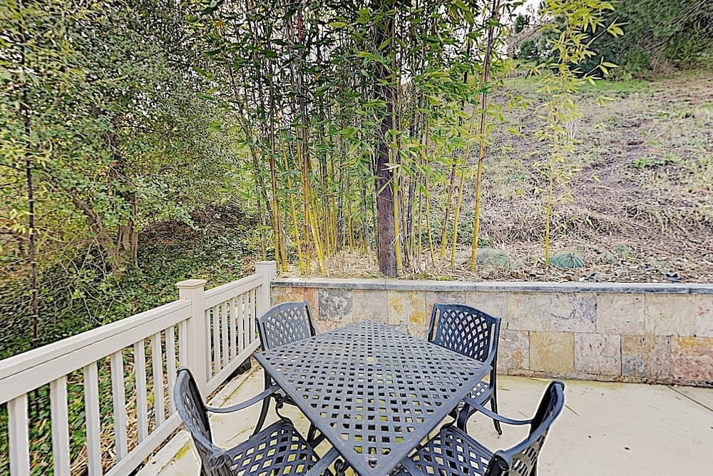 New Listing! Modern Canyon W/ Lush Patio 2 Bedroom Home 9