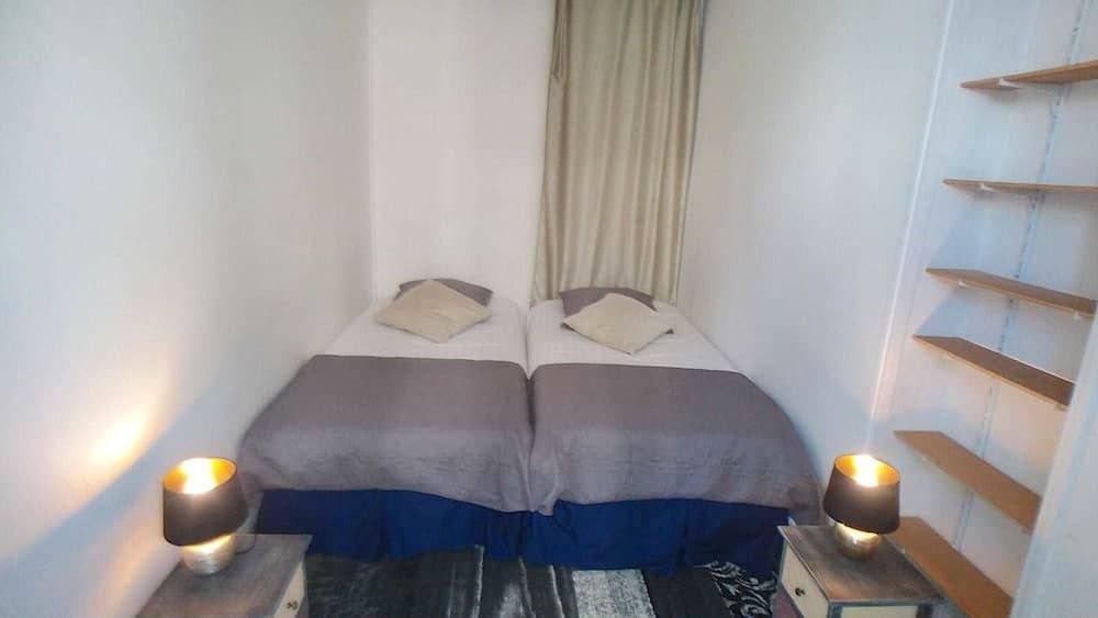 Saint Michel Free Parking Apartments 19