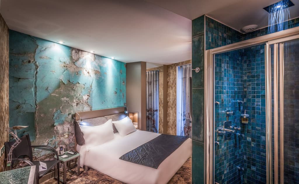 Apostrophe Hotel 12