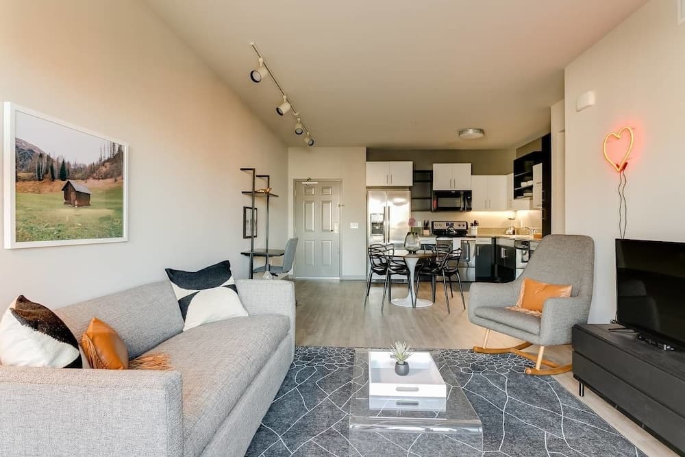 1-Bdrm Hideaway Marina Del Rey 14