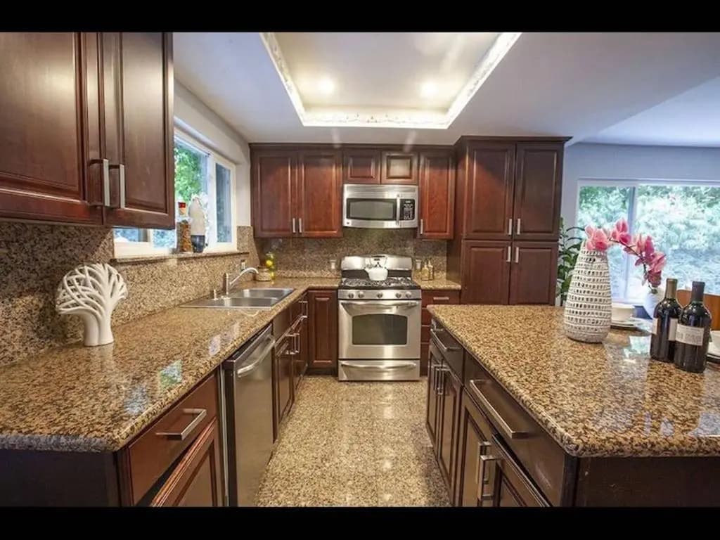 Charming Duplex Home 19